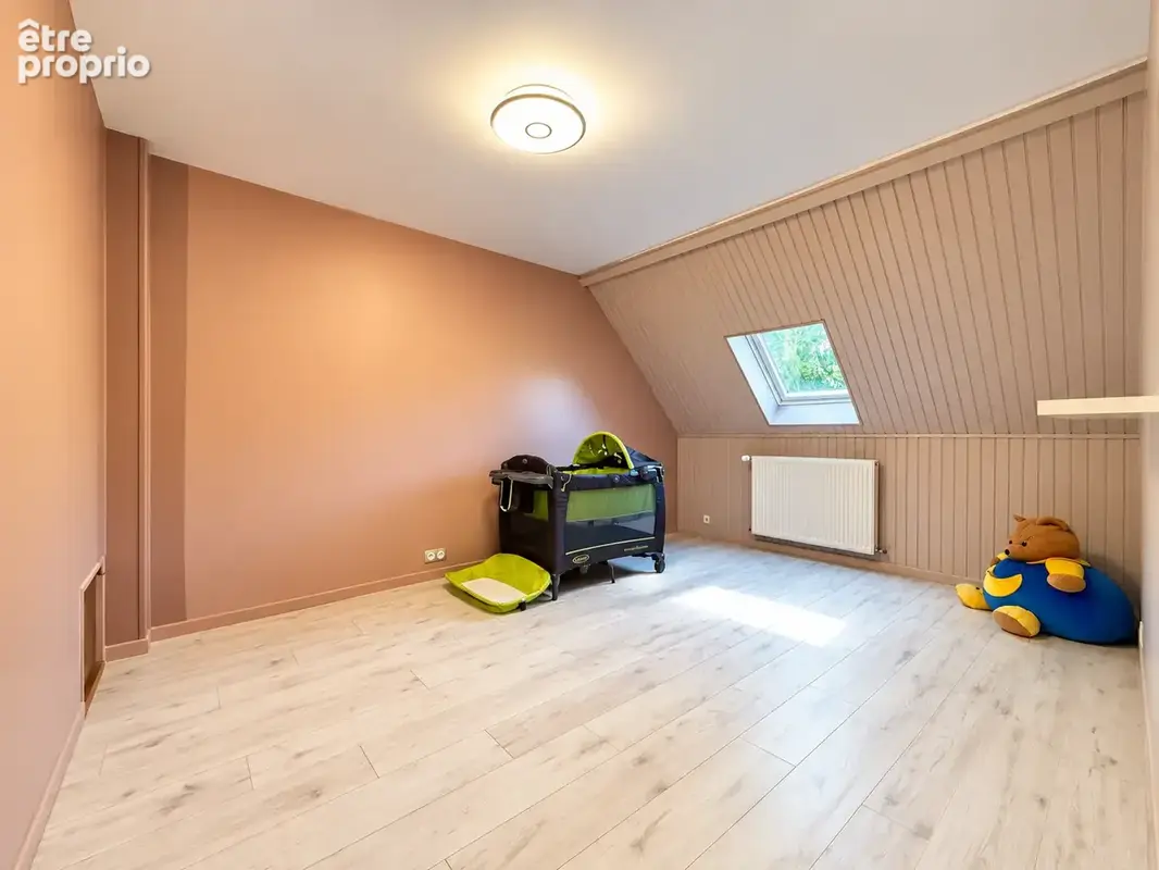 Maison familiale 207m 2, 4 chambres et véranda. - photo 7