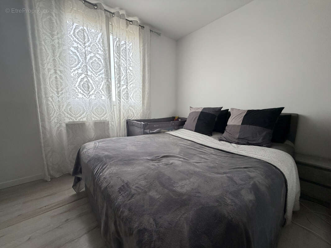 Appartement à LE PONTET