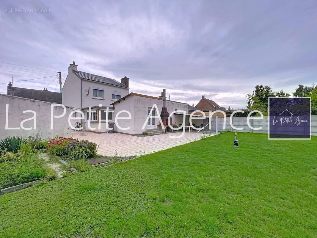 Maison à ANNOEULLIN