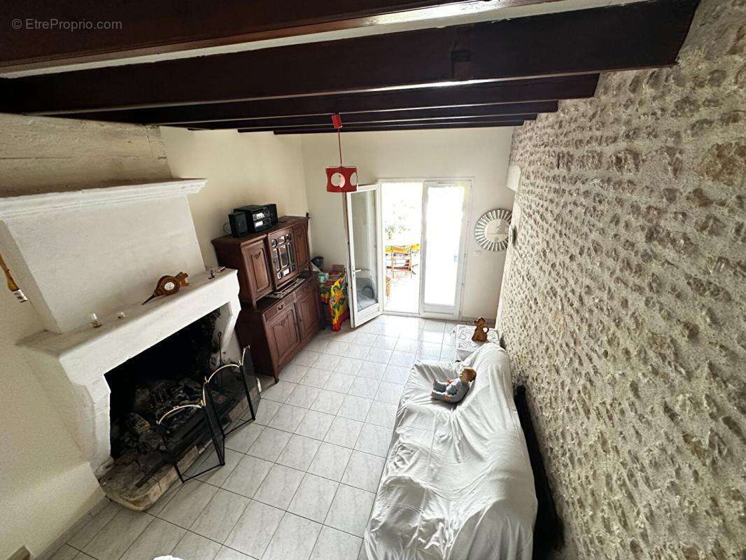 Maison à MESCHERS-SUR-GIRONDE