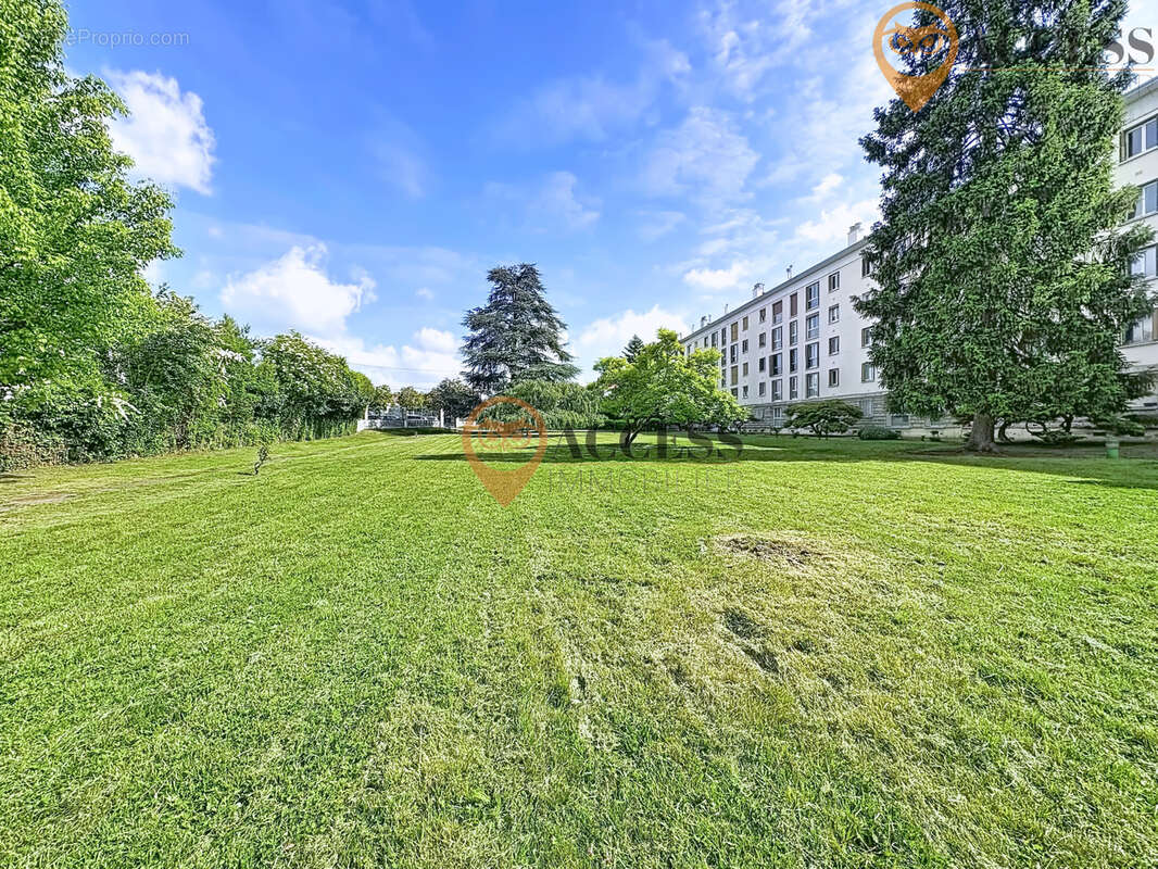 Appartement à DEUIL-LA-BARRE