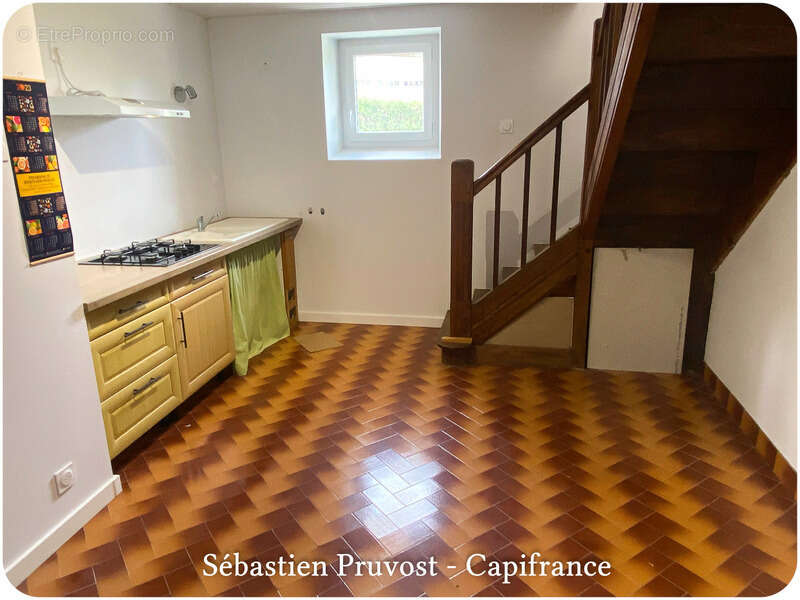 Maison à SAINT-PARDOUX-LA-RIVIERE