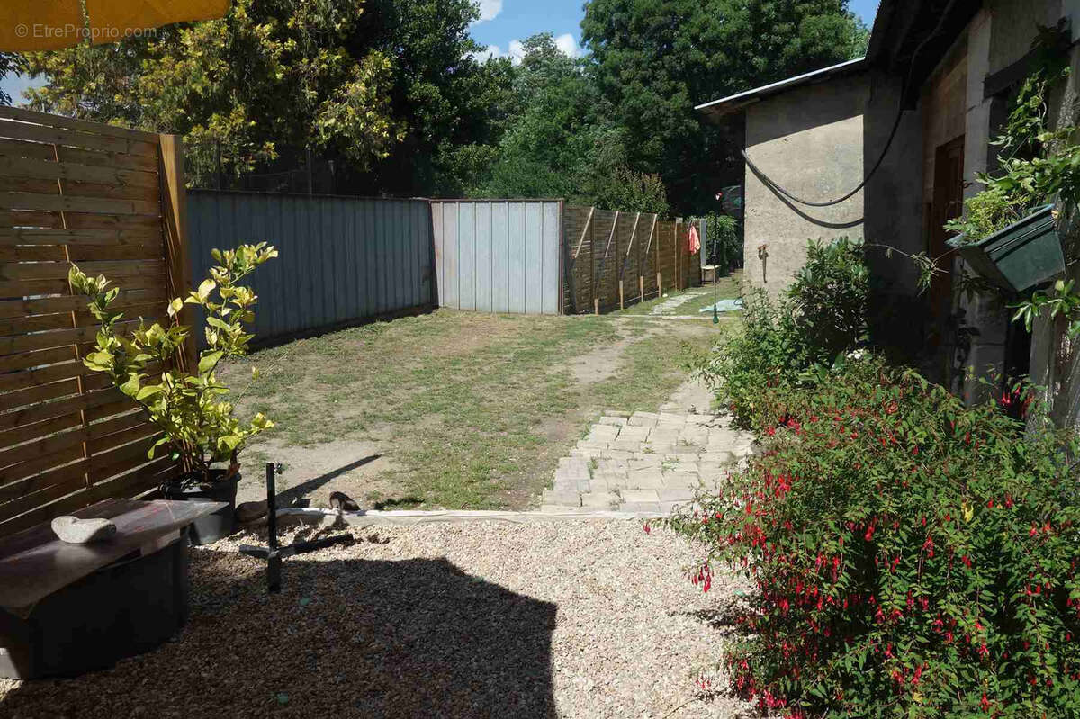 Maison à SAINT-AUBIN-DE-BLAYE
