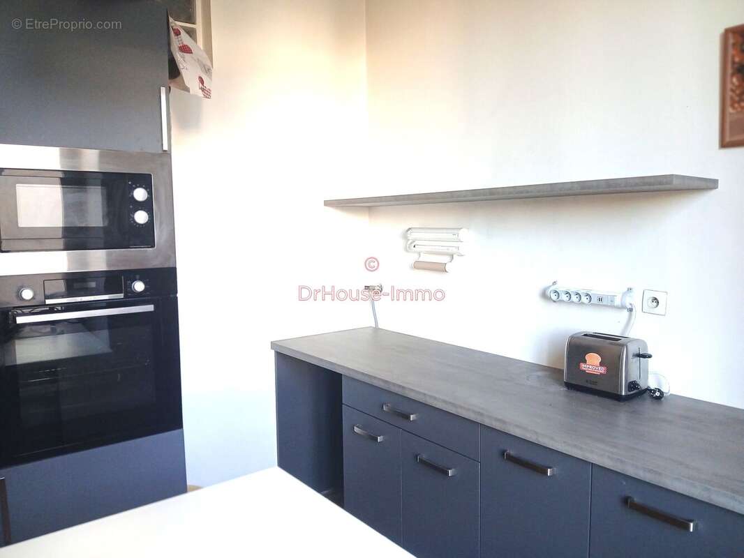 Appartement 51 m² à Toulon  - photo 2