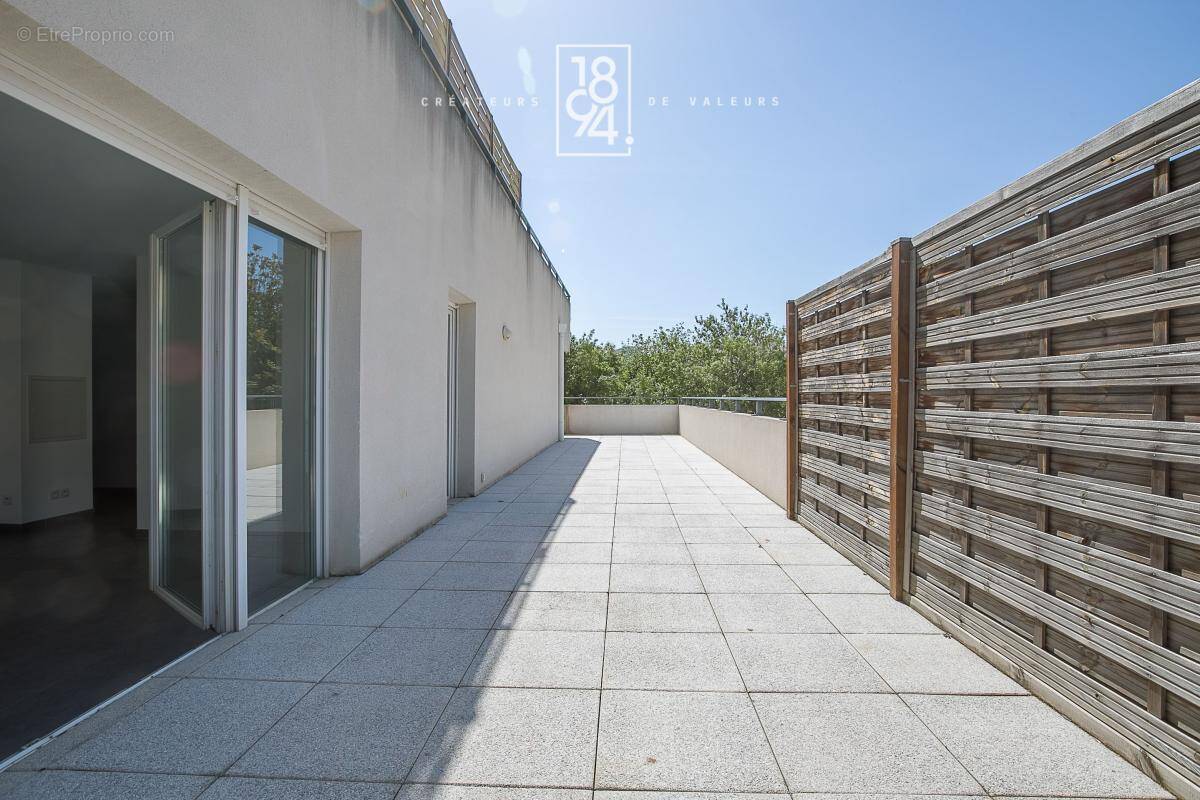 Appartement à MARSEILLE-10E