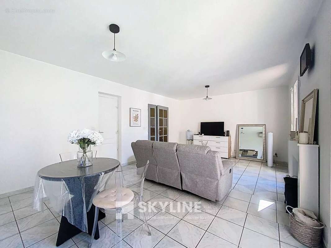 Maison à MARSEILLE-3E