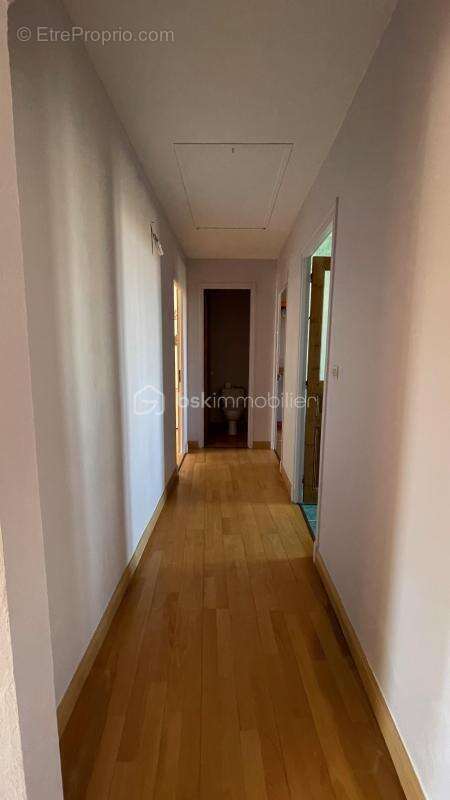 Belle narbonnaise lumineuse et genereuse , 4 chambres, garage et jardin - photo 13