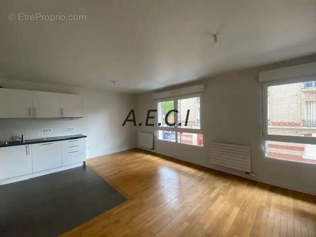 Appartement à BOIS-COLOMBES