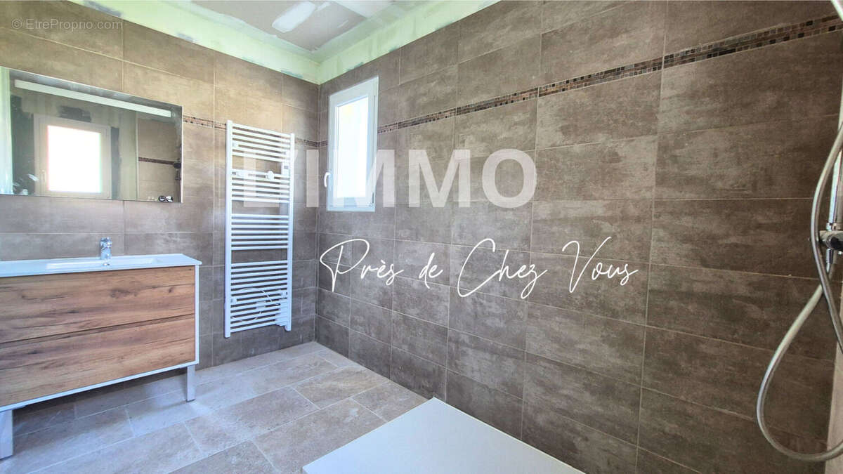 Maison à LA BOUILLADISSE