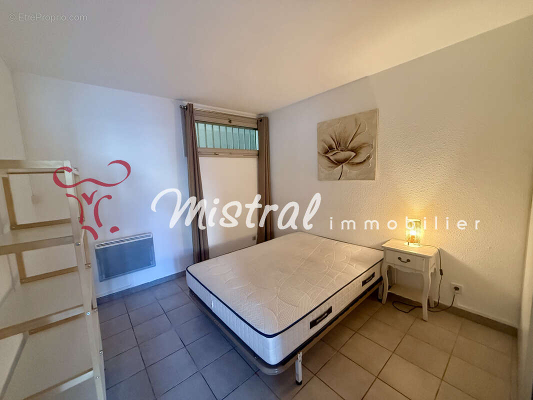 Aigues mortes appartement rdc 1 chambre 2 parkings - photo 7