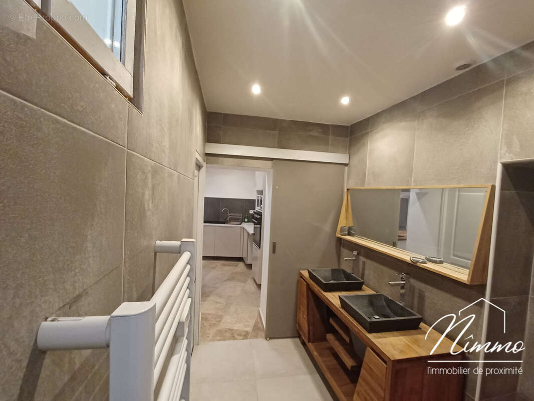 Appartement à NIMES