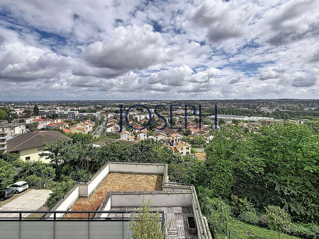 Avenue de castres grand t4 recent traversant avec terrasse - photo 2