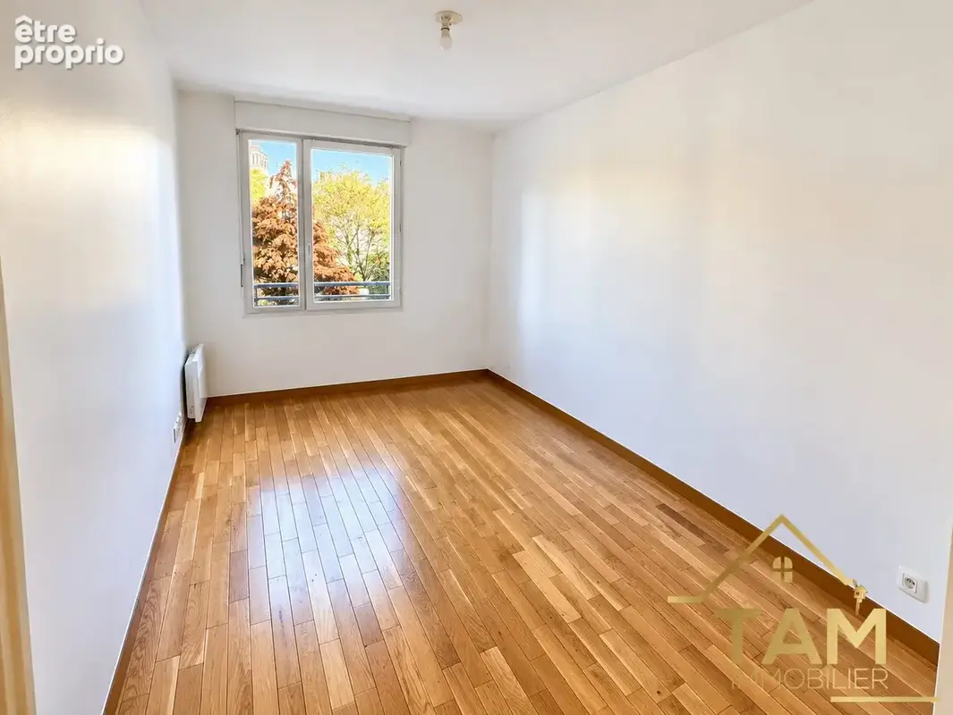 Appartement 3 pièces 71 m² à vendre à Saint-Cyr-L'ecole (78210) - photo 7