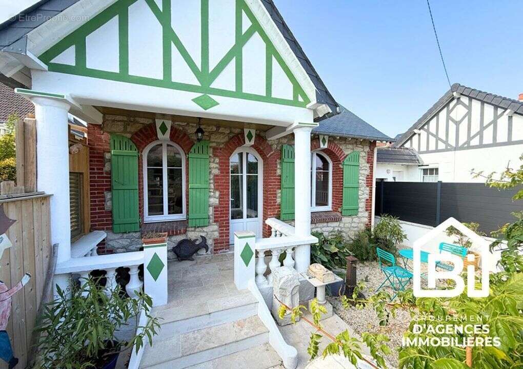 Maison à OUISTREHAM