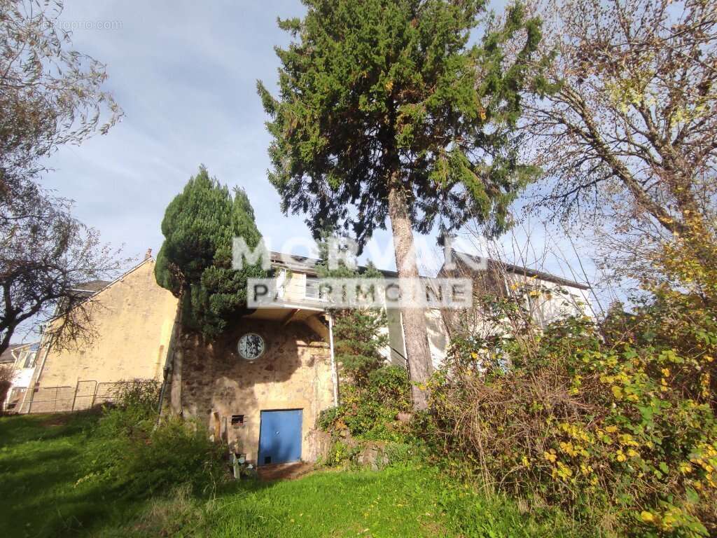 Maison à ARLEUF