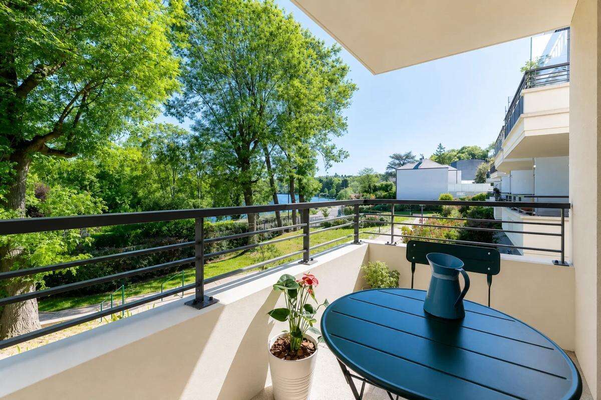 Appartement à BRY-SUR-MARNE
