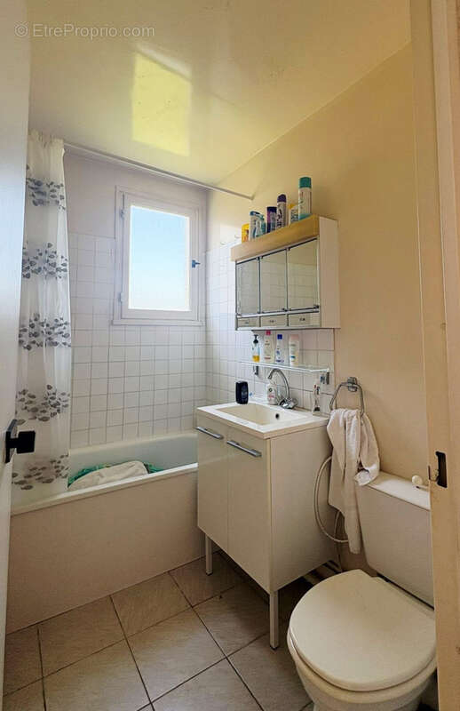 En exclusivite : appartement 2pp avec balcon - photo 8