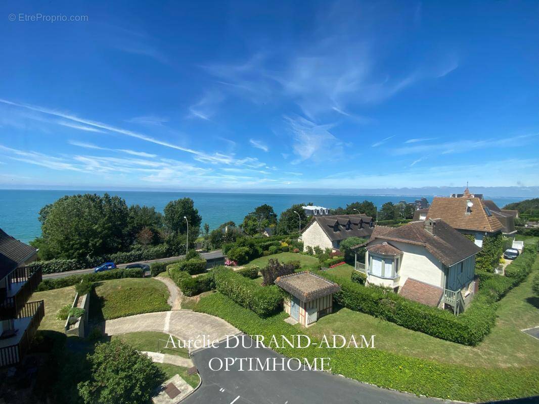 Appartement à BENERVILLE-SUR-MER