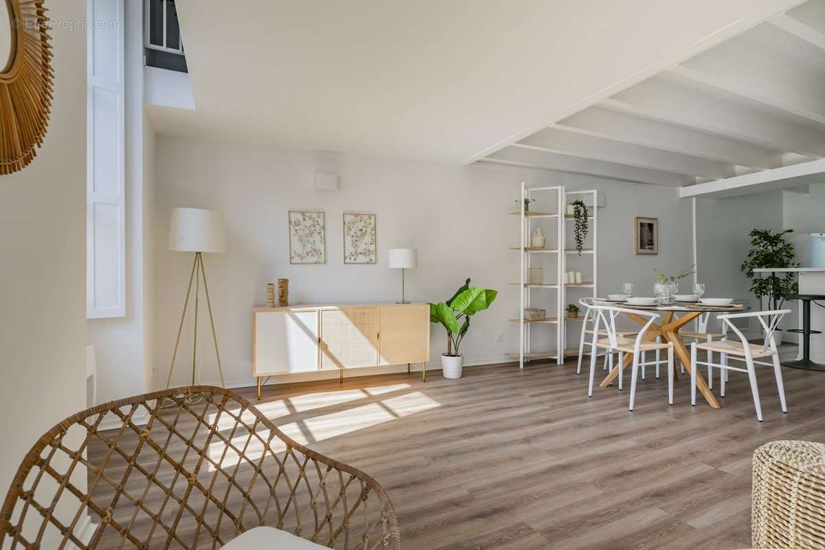 Appartement à BORDEAUX