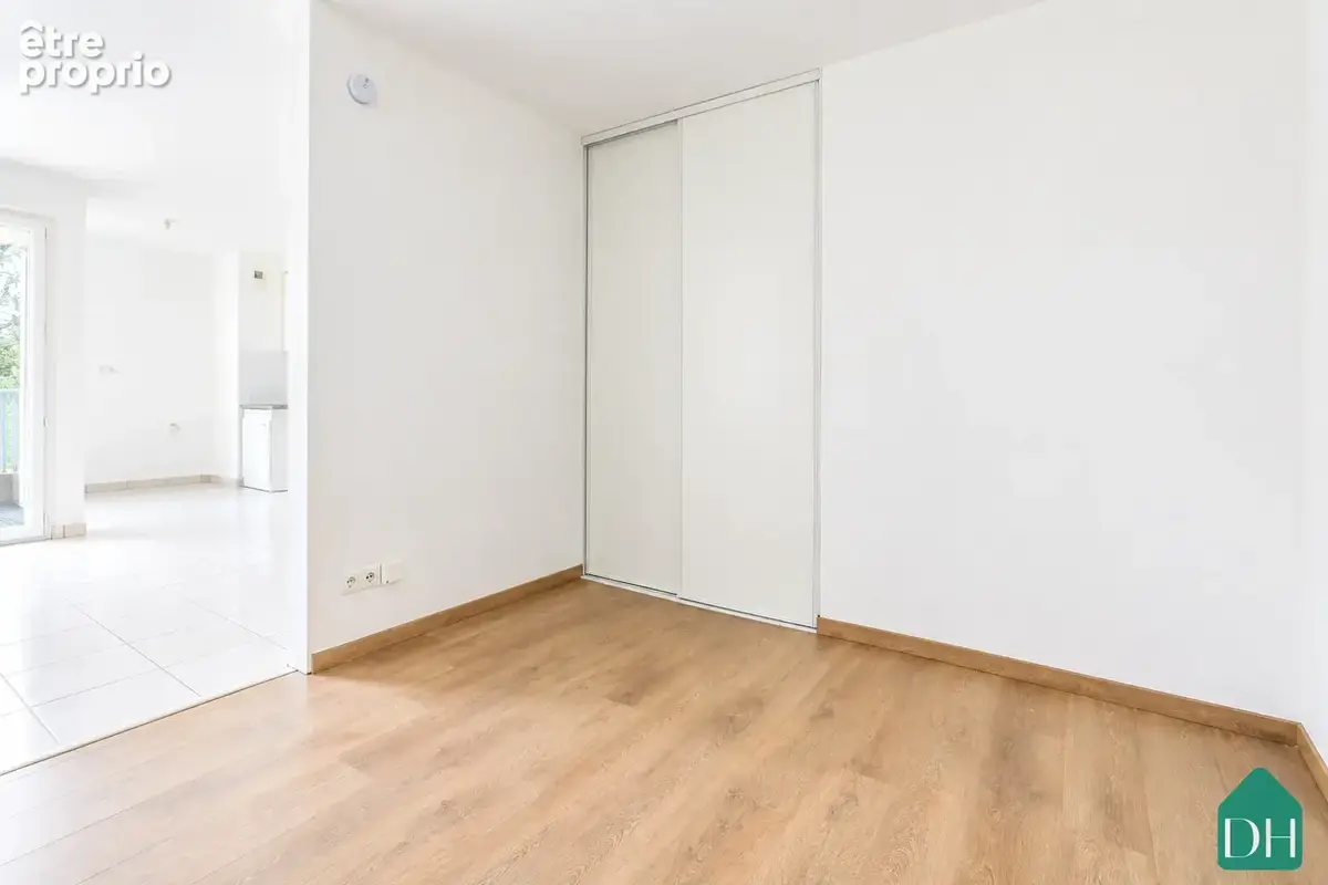 Appartement de type 1 bis + balcon + secteur parc de la Gaudinière- schuman - NANTES - photo 6