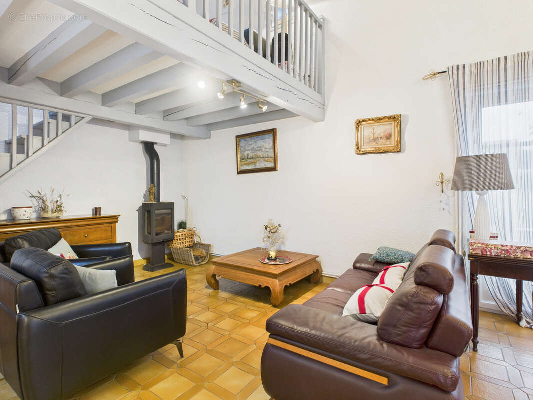 Maison à SAINT-FERREOL-D&#039;AUROURE