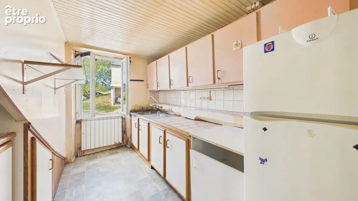 Maison  5 pièces 112 m2 + dépendances + terrain 1073 m² - photo 11