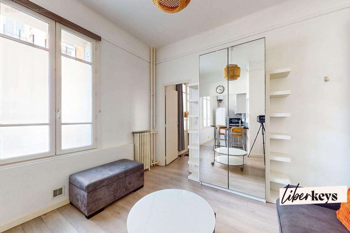 Appartement à PARIS-12E