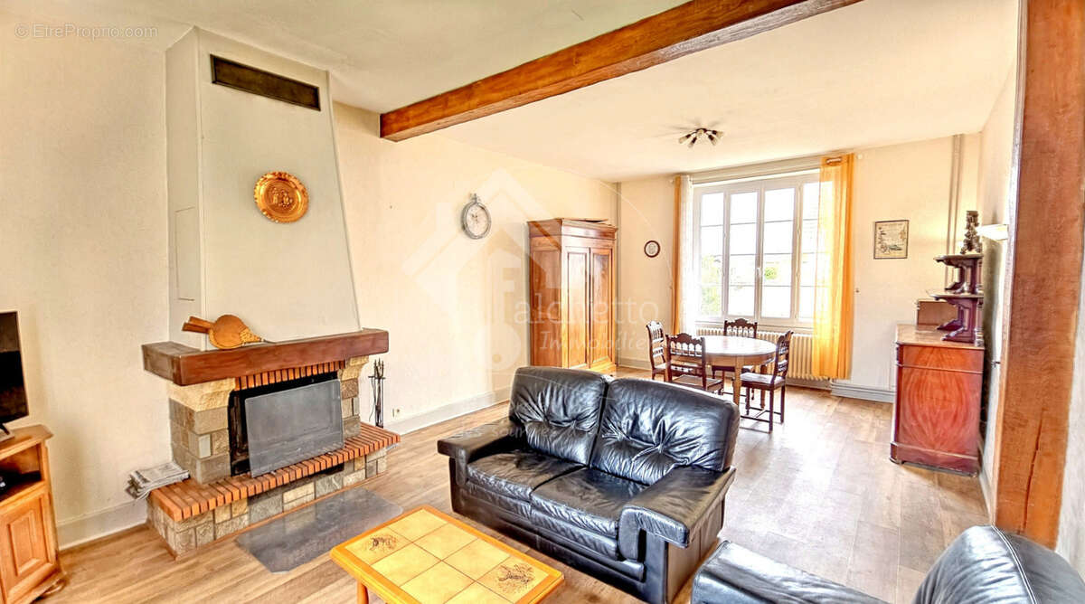 Maison à BOUCE