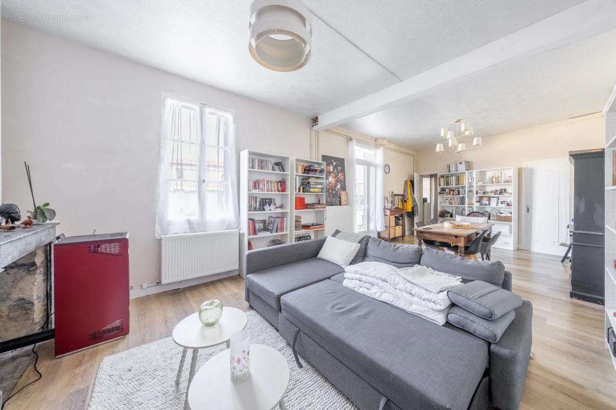 Maison à SAINT-GERVAIS