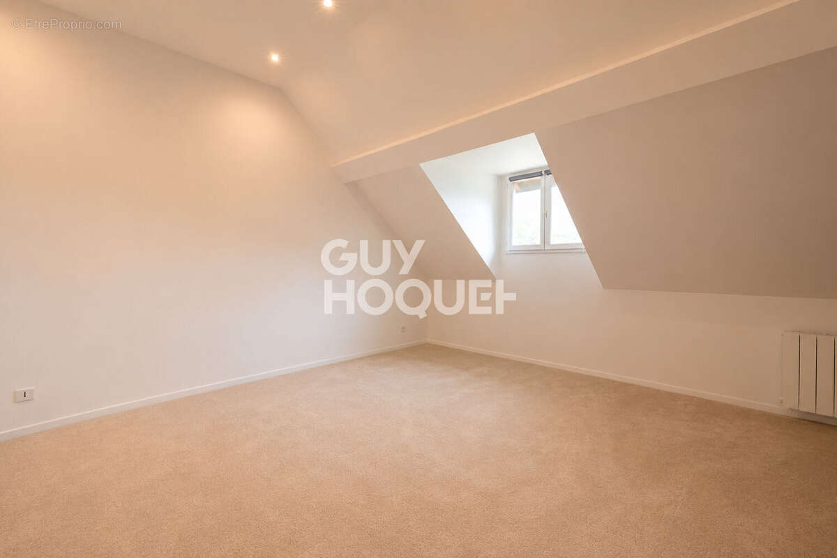 Appartement Sevrier 5 pièces 161.15 m2 - photo 8