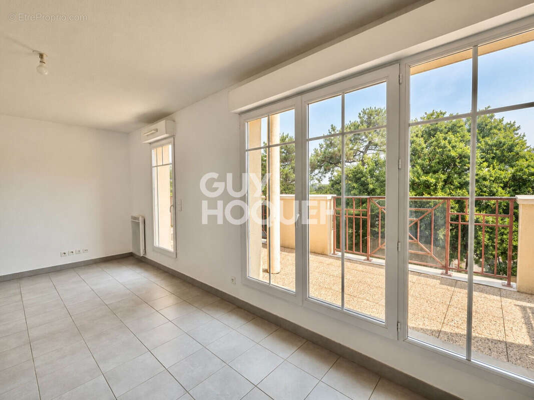 Appartement 47m2 récent avec terrasse panoramique au coeur de Gujan-Mestras - photo 2