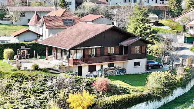 Maison à COLLONGES