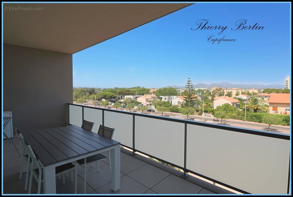 Appartement à FREJUS
