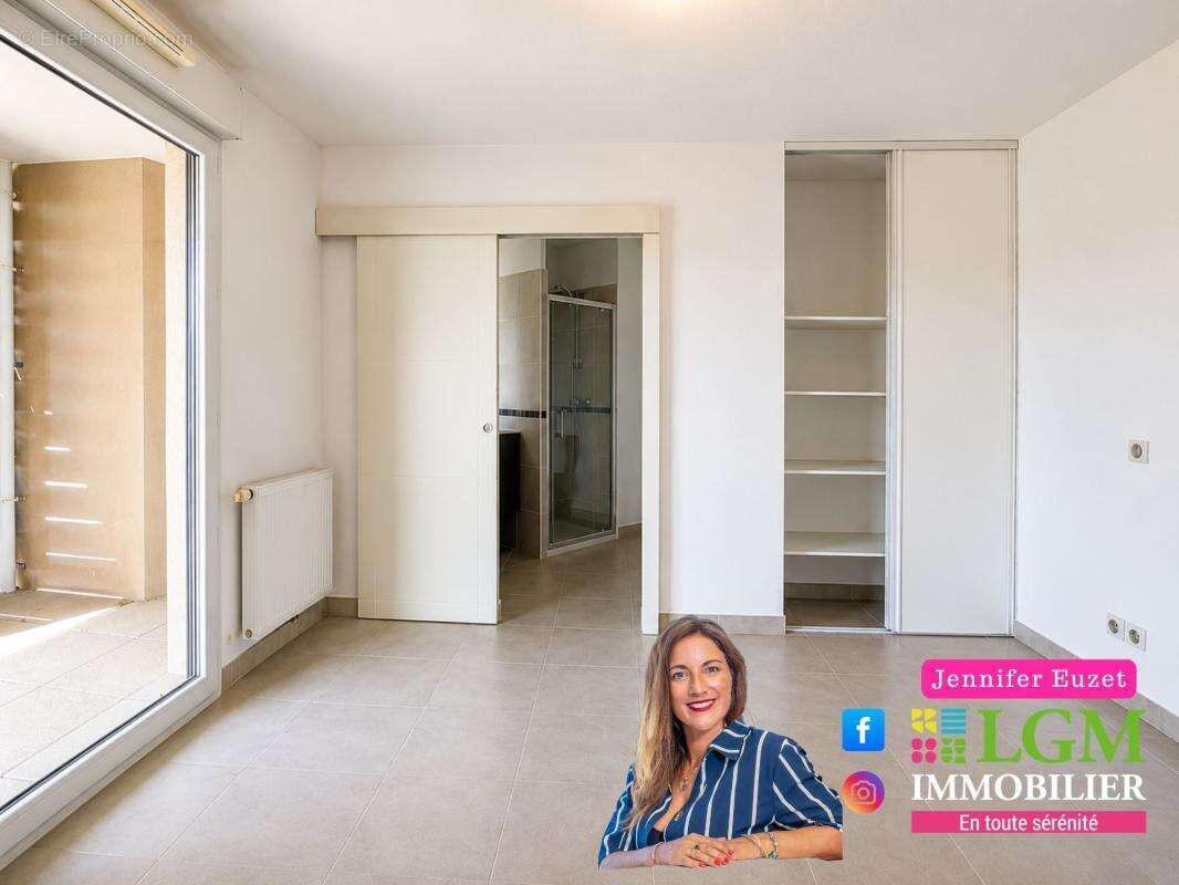 Appartement à LE CRES