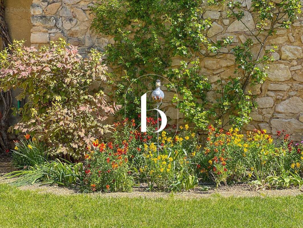 Maison à GOUDARGUES