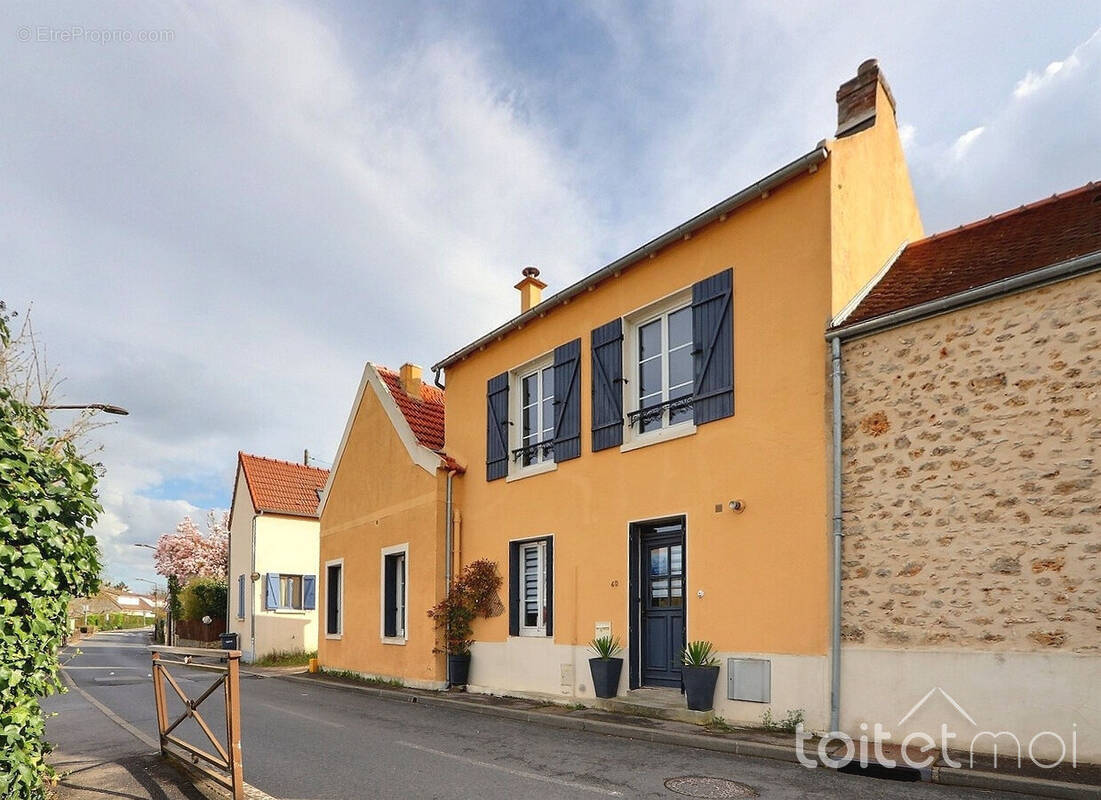 Maison à GIF-SUR-YVETTE