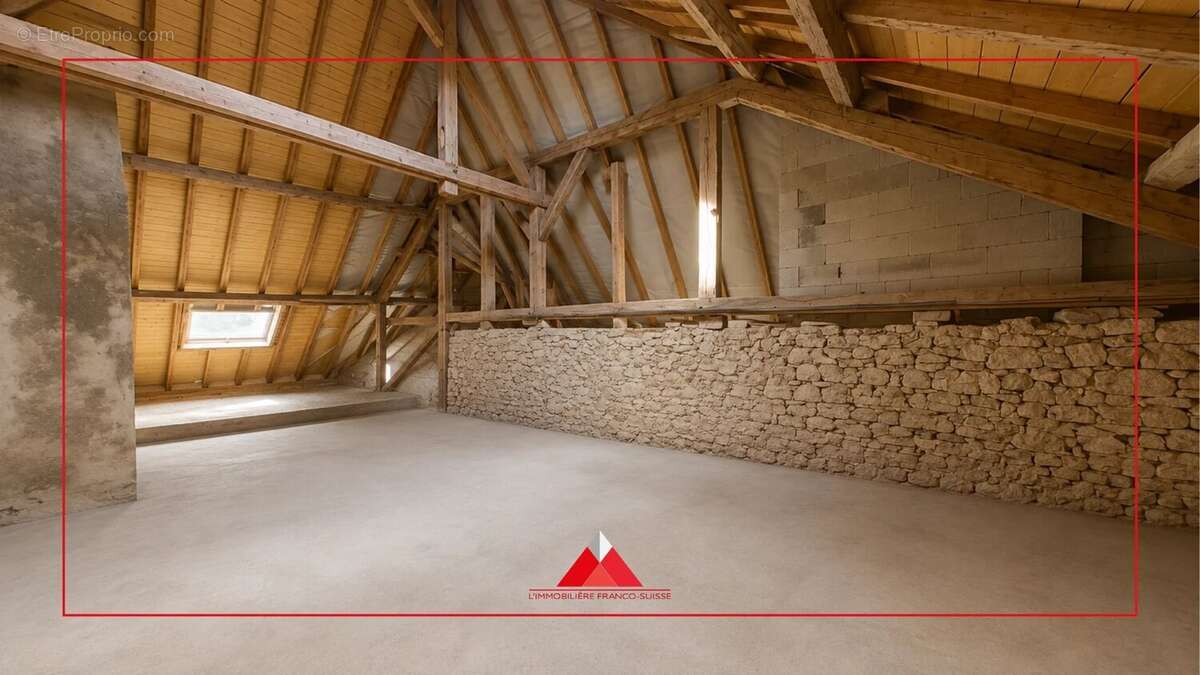 Plateau brut sur la commune de Rochejean - photo 2