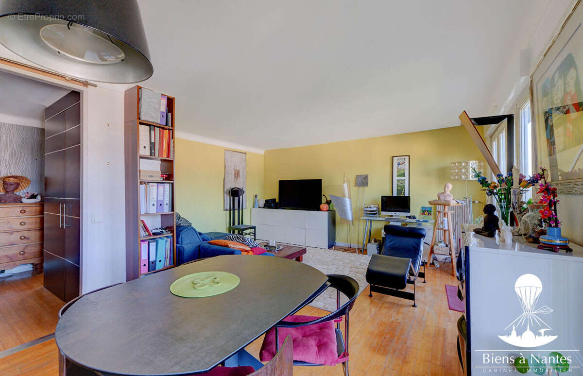 Appartement à NANTES