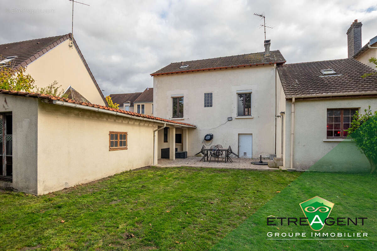 Maison à BEAUMONT-SUR-OISE