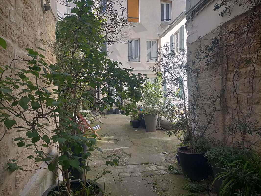 Appartement à PARIS-12E