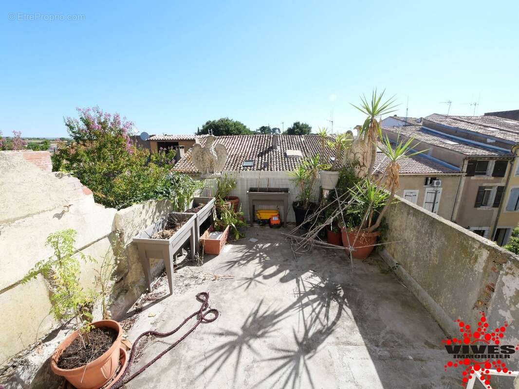 RARE À SERVIAN  Maison de caractère de 235 m² habitables  529 m² utiles  Fort potentiel ! - photo 8