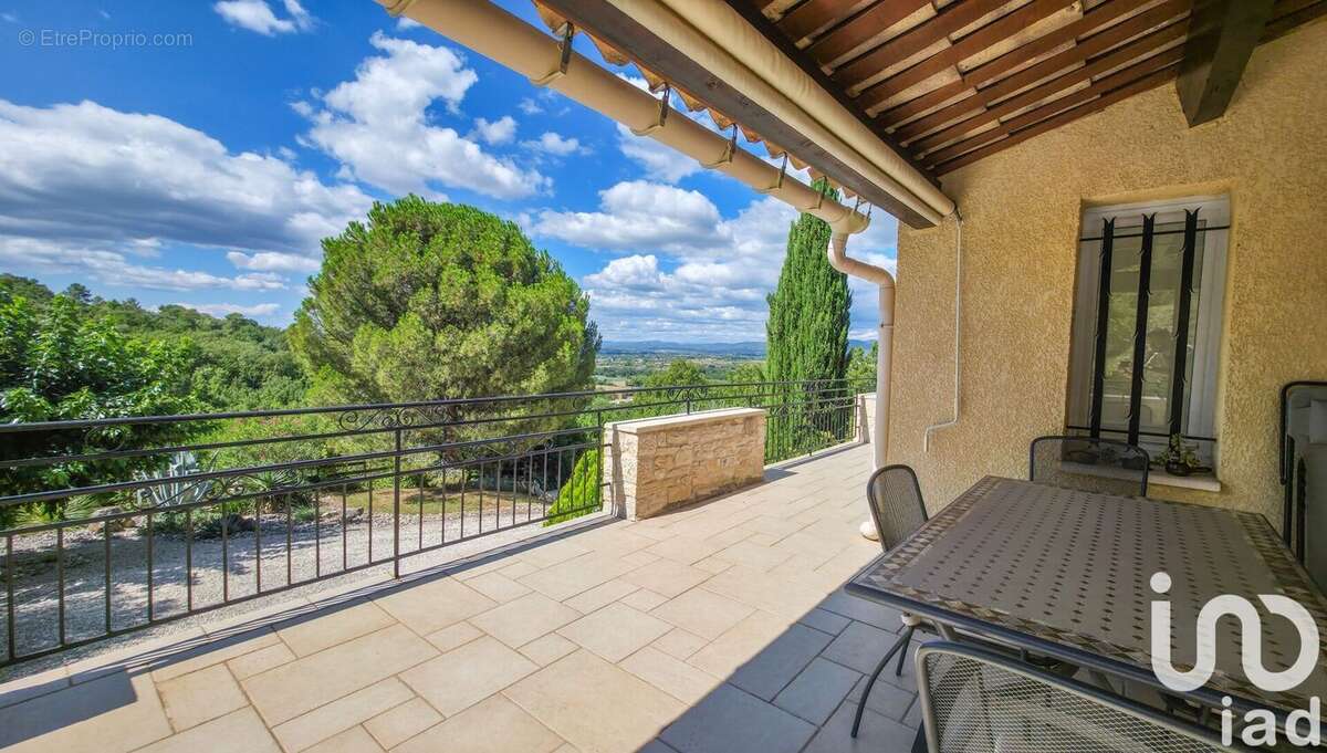 Photo 2 - Maison à BARJAC