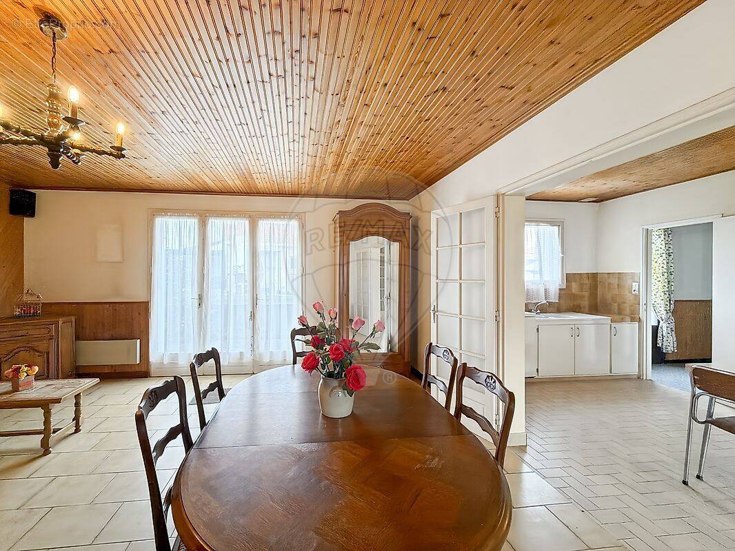 Maison à LE FENOUILLER