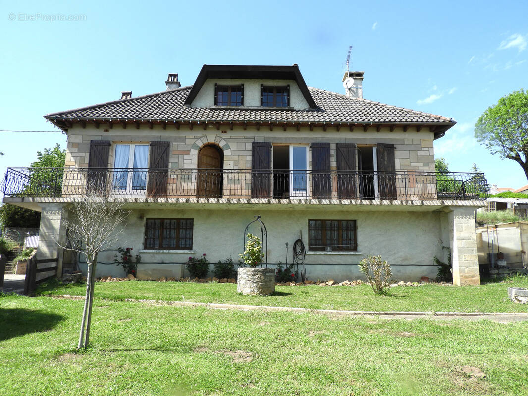 Maison à VILLEFRANCHE-DE-ROUERGUE