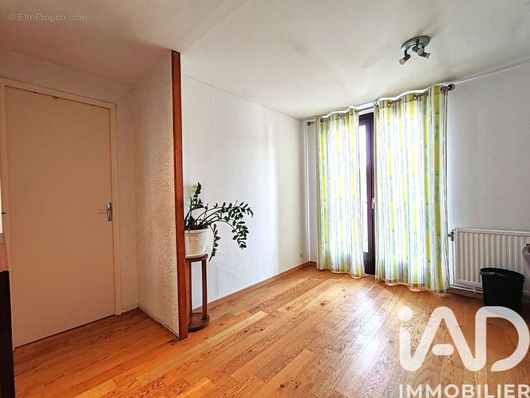 Photo 8 - Maison à NEUVES-MAISONS