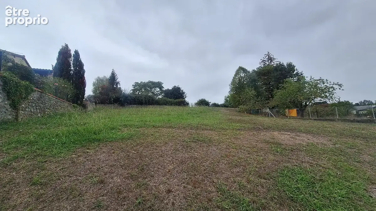 Terrain construtible de 920m² sur Mane - photo 3
