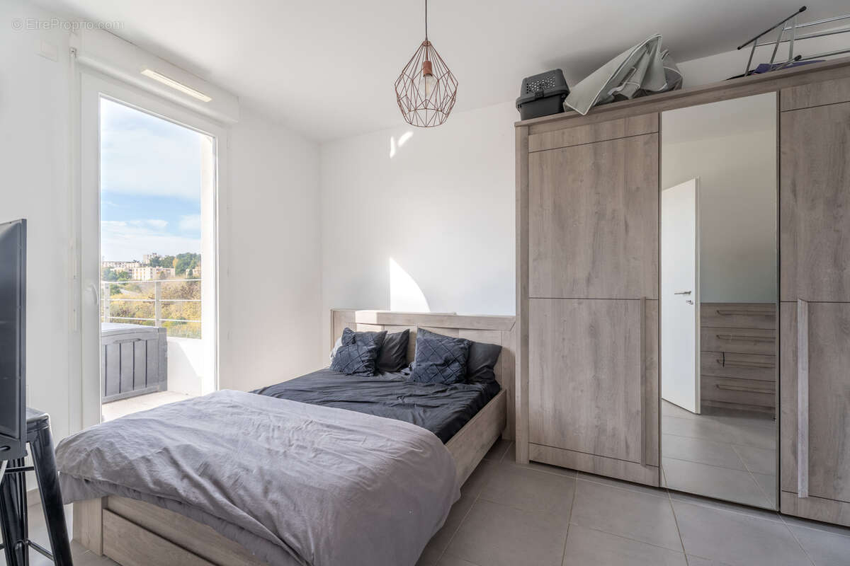 Appartement à MARSEILLE-12E
