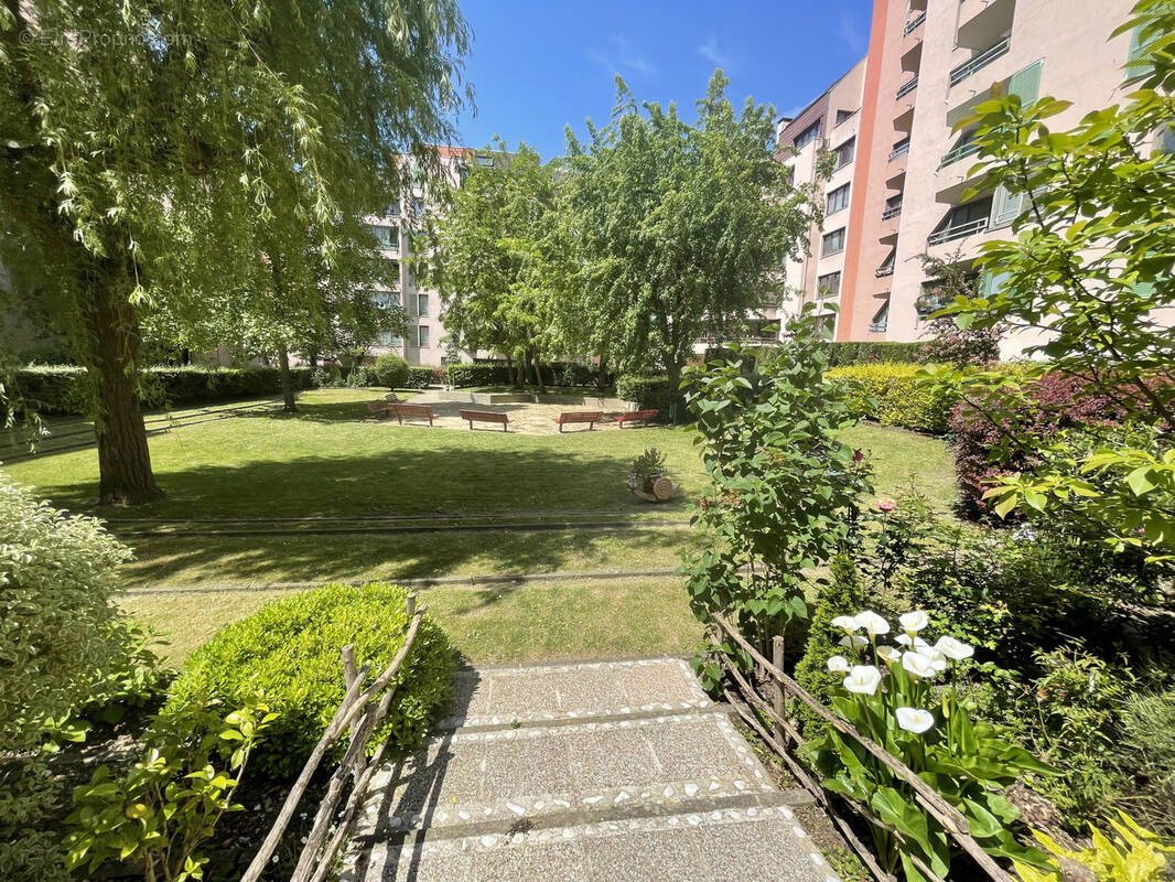 Appartement à CHAMPS-SUR-MARNE
