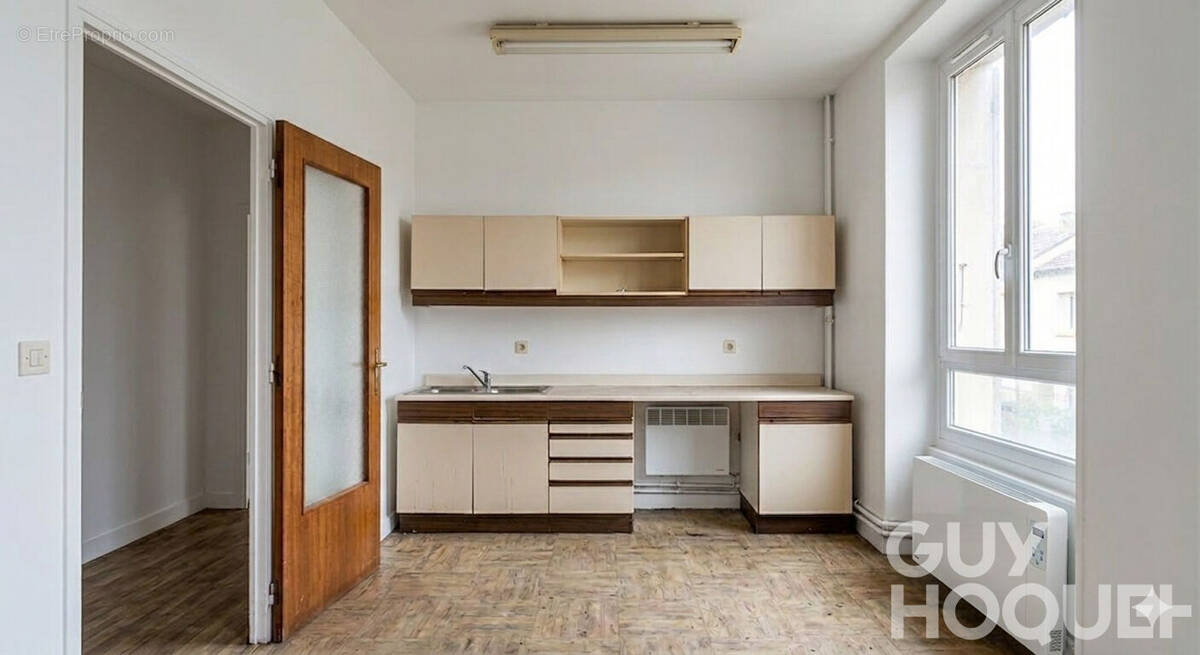 Commerce à LA ROCHELLE