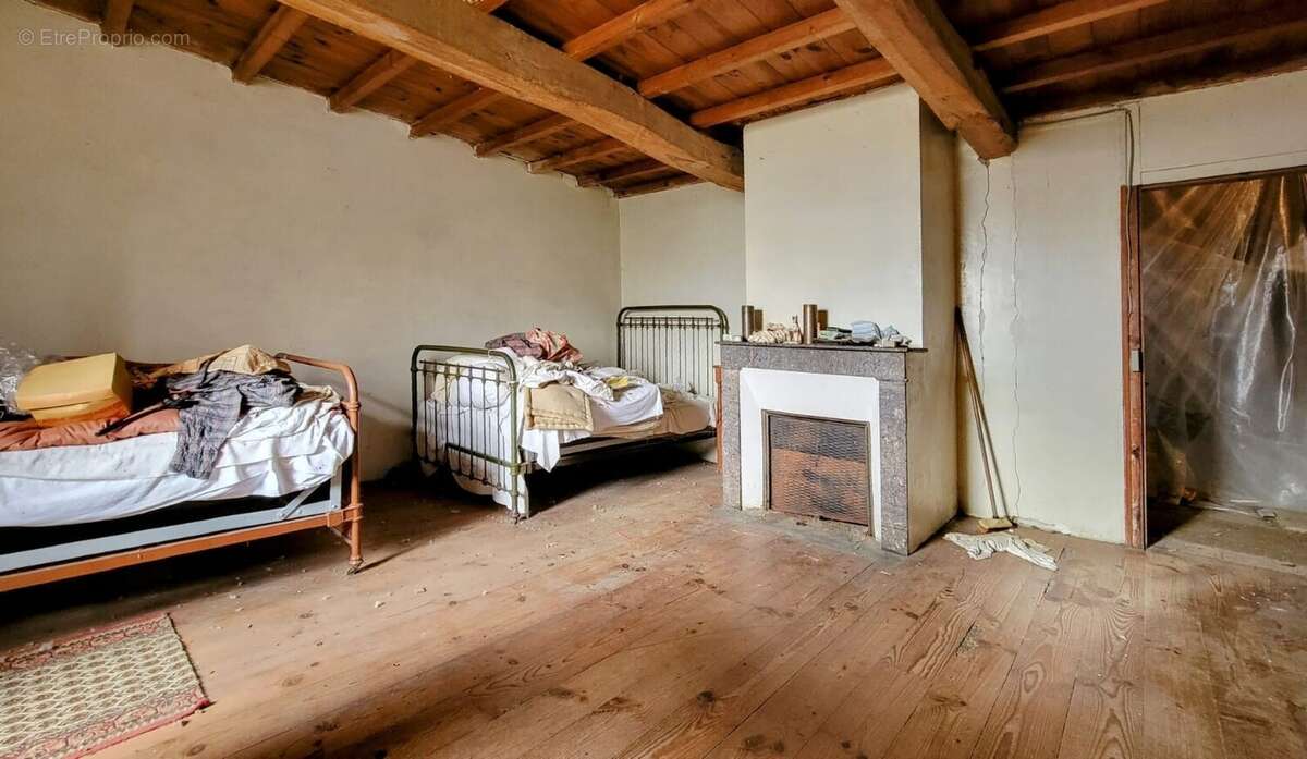 Maison à BEAUMARCHES